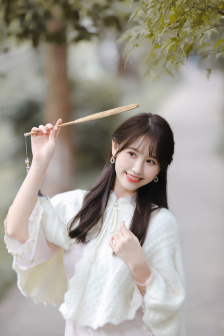 陆见深南溪陆少的隐婚罪妻